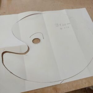 Geneviane couldn’t resist drawing a face.