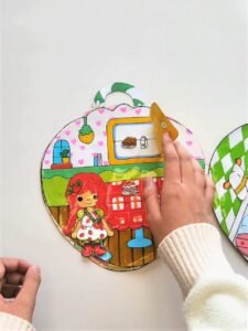 strawberry paper house